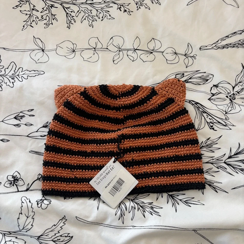 NWT San Diego Hat Co Kids Tiger Crochet Striped Knit Animal Hat Orange And Black